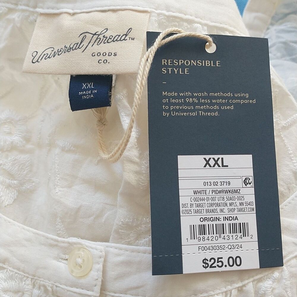 Universal Thread White Embroidered Button-Front Blouse - Picture 7 of 8